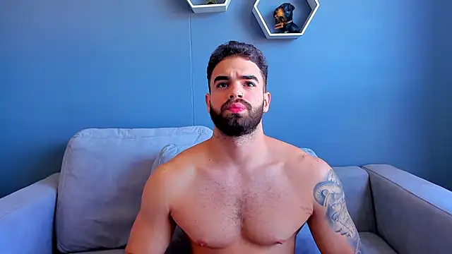 Snapshot of Paul_Phoenix chatting on October 2025 08:11:02 PM Paul Phoenix online show from October 2025 08:11:02 PM