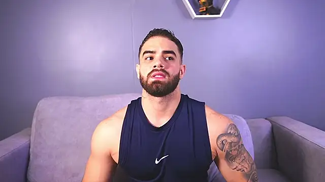 Snapshot of Paul_Phoenix chatting on November 2025 08:03:01 PM Paul Phoenix online show from November 2025 08:03:01 PM