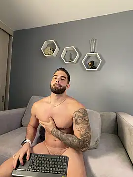 Snapshot of Paul_Phoenix chatting on November 2025 08:31:02 PM Paul Phoenix online show from November 2025 08:31:02 PM