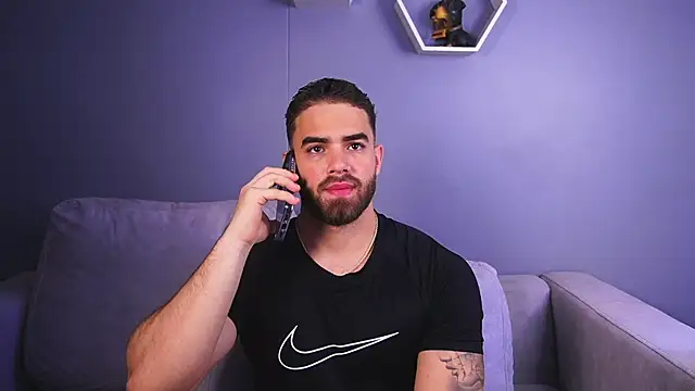 Snapshot of Paul_Phoenix chatting on December 2025 06:42:02 PM Paul Phoenix online show from December 2025 06:42:02 PM