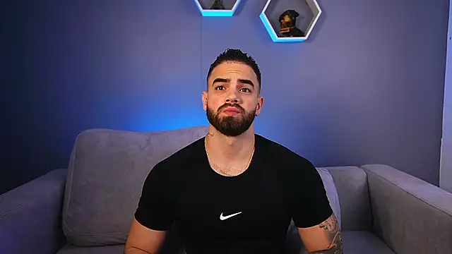 Paul Phoenix online show from February 2026 08:17:02 PM