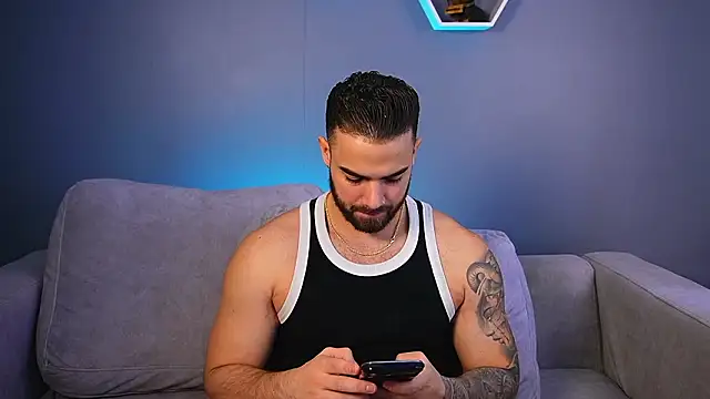 Paul Phoenix online show from February 2026 06:15:01 PM