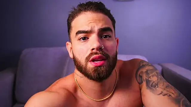 Paul Phoenix online show from December 2025 08:31:02 PM