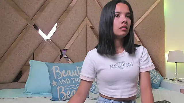 BelhaLawuo online show from November 2025 07:25:01 PM