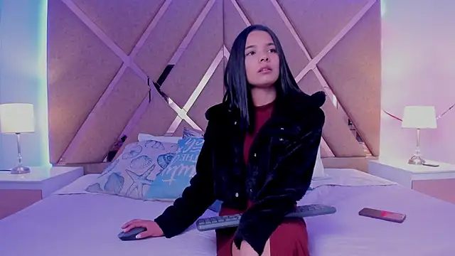 BelhaLawuo online show from February 2026 08:15:02 PM