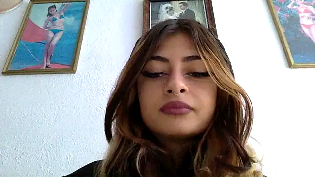 Snapshot of piccolaflo chatting on September 2025 07:24:02 AM piccolaflo online show from September 2025 07:24:02 AM