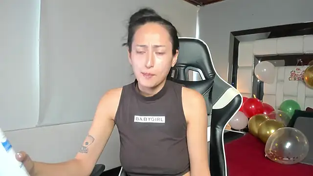 Adhara7 online show from December 2025 07:51:02 PM