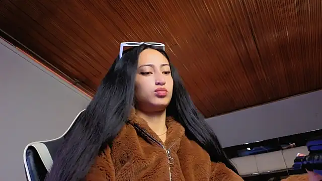 Adhara7 online show from March 2026 07:15:01 PM