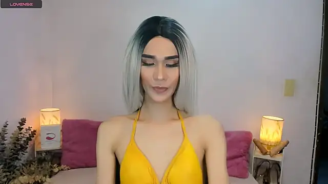 tsmokemachine online show from November 2025 08:13:02 PM