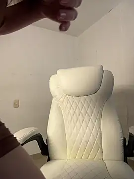 karinasantos  online show from February 2026 02:06:01 PM