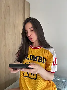 Snapshot of karinasantos_ chatting on July 2026 08:59:01 PM karinasantos online show from July 2026 08:59:01 PM