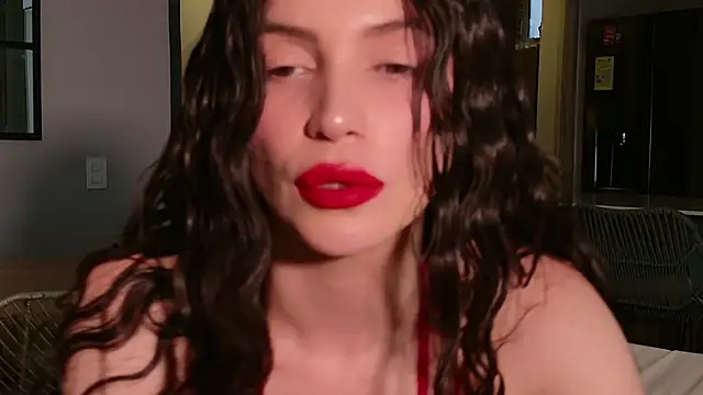 karinasantos  online show from September 2025 11:06:02 AM