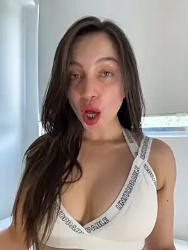 karinasantos  online show from February 2026 05:11:02 PM