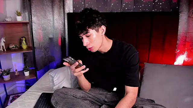 Snapshot of MartinnaGreco chatting on October 2025 05:32:01 PM MartinnaGreco online show from October 2025 05:32:01 PM