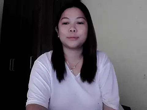 mimi15 online show from April 2026 10:27:02 PM