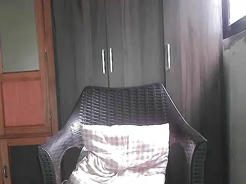 mimi15 online show from December 2025 12:44:01 AM