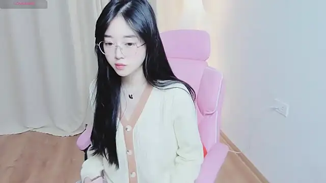 Miu-999 online show from December 2025 02:04:02 AM