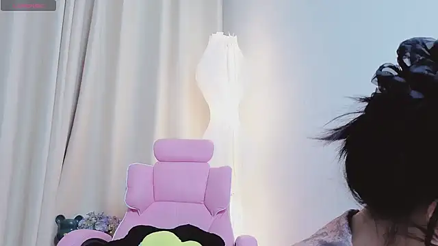 Miu-999 online show from April 2026 02:02:01 AM