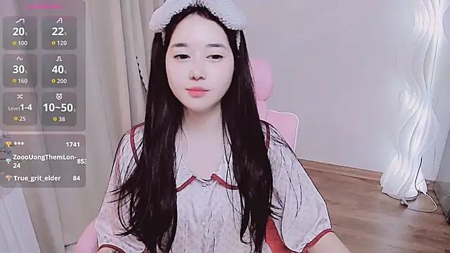 Miu-999 online show from October 2025 02:18:01 PM