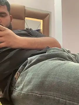 amitsharma7868 online show from February 2026 08:24:02 AM