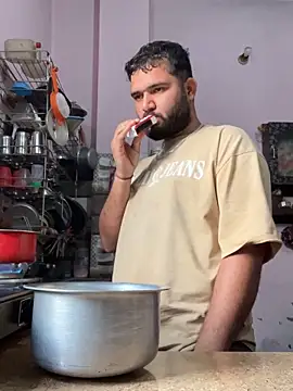 amitsharma7868 online show from February 2026 02:42:01 AM