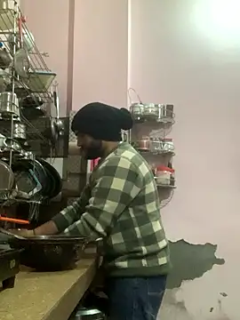 amitsharma7868 online show from January 2026 01:50:02 PM