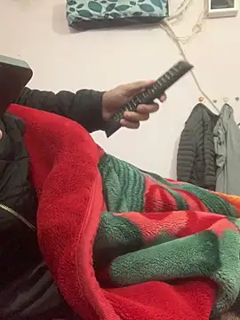 amitsharma7868 online show from December 2025 04:43:02 PM