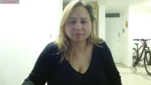 haashkyo online show from May 2026 04:40:01 AM