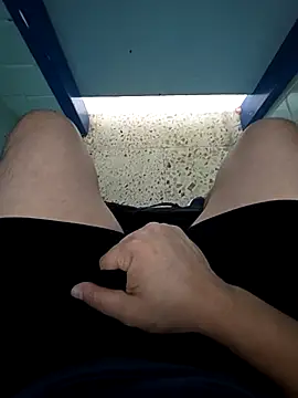 Renatox69 online show from February 2026 03:04:01 AM