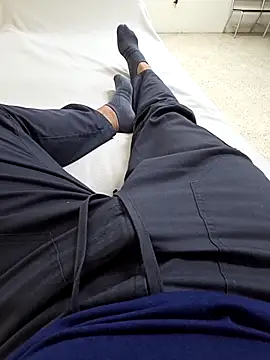 Renatox69 online show from February 2026 04:43:02 AM