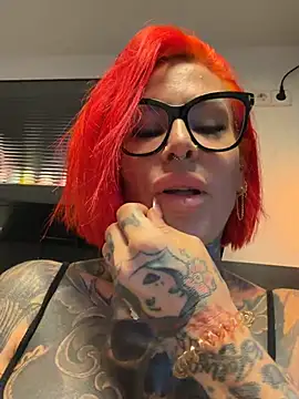 CatCoxx online show from July 2026 05:19:02 AM