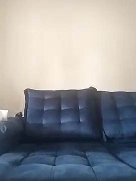 PIROCAO20 online show from October 2025 06:15:01 PM