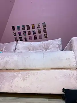 Rinamay  online show from February 2026 09:16:01 PM