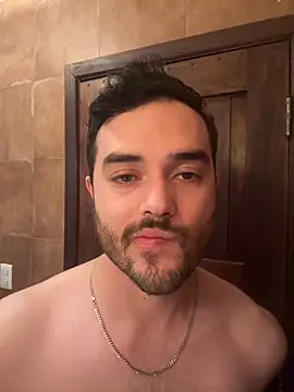 acmello83 online show from May 2026 07:57:02 PM