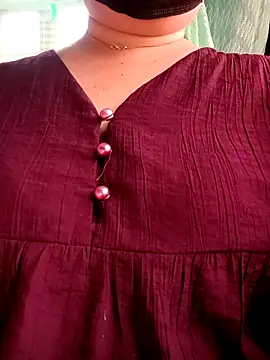 babyjunee12 online show from May 2026 08:49:01 AM
