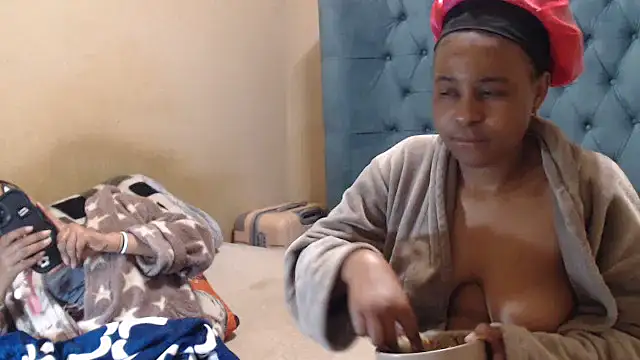 Snapshot of EbonyEssence chatting on May 2026 09:12:02 PM EbonyEssence online show from May 2026 09:12:02 PM
