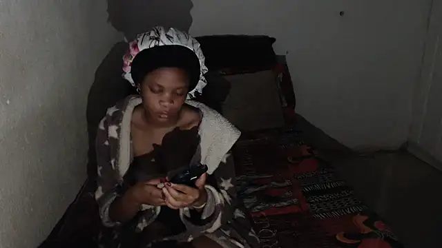 EssenceLovers online show from March 2026 08:36:01 PM