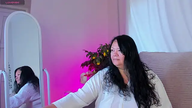 sandra jackson online show from July 2026 02:47:01 AM