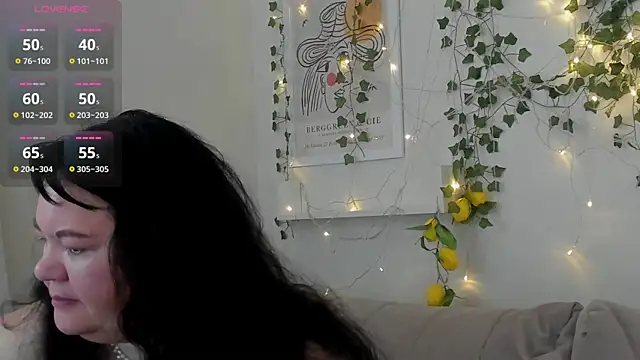 sandra jackson online show from November 2025 02:45:02 AM