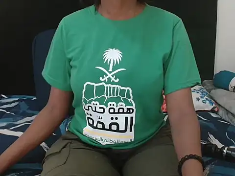 Snapshot of CreamySexyPussy chatting on September 2025 03:28:02 PM CreamySexyPussy online show from September 2025 03:28:02 PM
