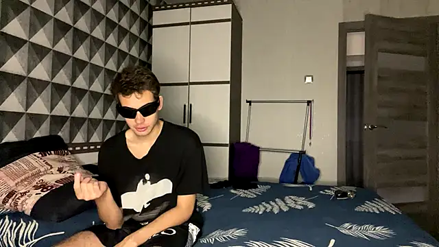 merycouple online show from September 2025 04:18:01 AM