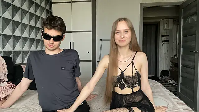 merycouple online show from May 2026 07:28:01 AM