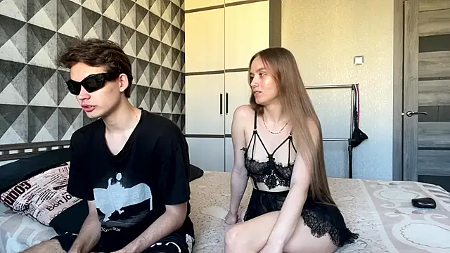 merycouple online show from January 2026 02:50:01 AM