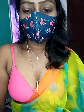 Snapshot of Tamil_kavinila chatting on November 2025 04:39:01 AM Tamil kavinila online show from November 2025 04:39:01 AM