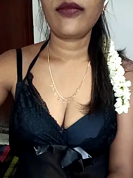 Tamil kavinila online show from April 2026 04:18:01 AM