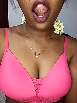 Snapshot of Tamil_kavinila chatting on November 2025 03:15:01 PM Tamil kavinila online show from November 2025 03:15:01 PM