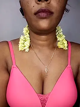 Snapshot of Tamil_kavinila chatting on November 2025 04:45:02 PM Tamil kavinila online show from November 2025 04:45:02 PM