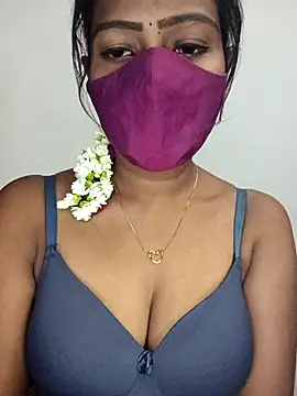 Snapshot of Tamil_kavinila chatting on November 2025 04:13:01 AM Tamil kavinila online show from November 2025 04:13:01 AM