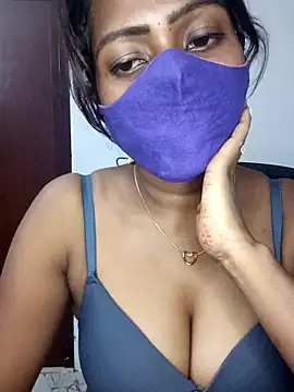 Snapshot of Tamil_kavinila chatting on November 2025 04:44:02 PM Tamil kavinila online show from November 2025 04:44:02 PM