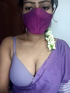 Snapshot of Tamil_kavinila chatting on December 2025 04:18:02 AM Tamil kavinila online show from December 2025 04:18:02 AM